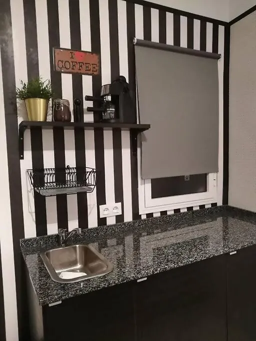 Suite Parking Segun Disponibilidad Seville Apartment